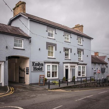 Gwesty'R Emlyn Hotel Newcastle Emlyn Esterno foto