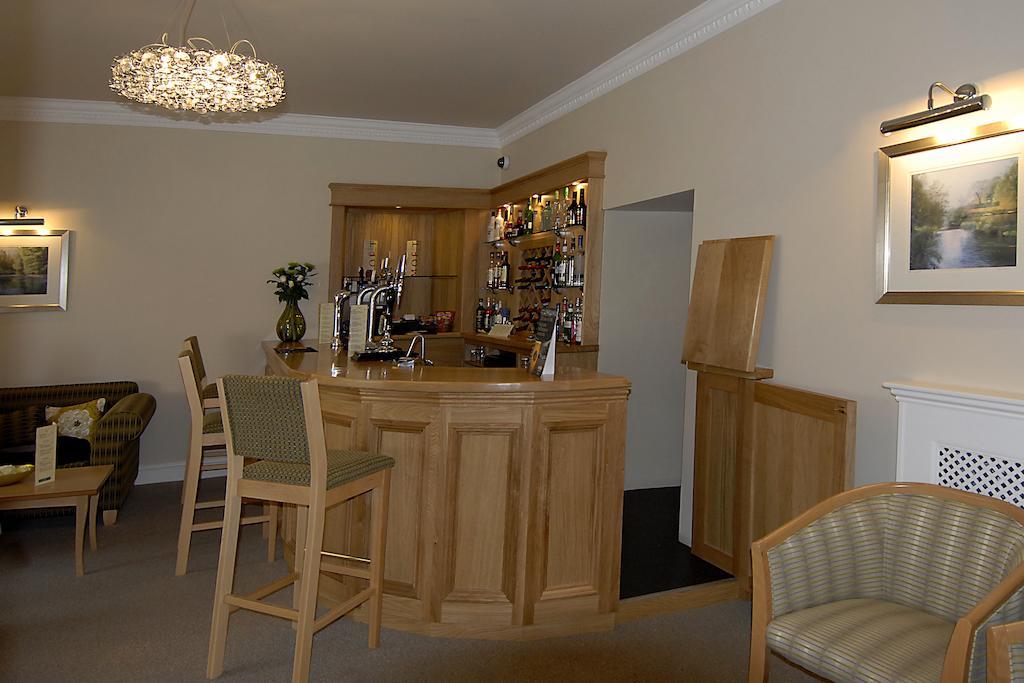 Gwesty'R Emlyn Hotel Newcastle Emlyn Esterno foto