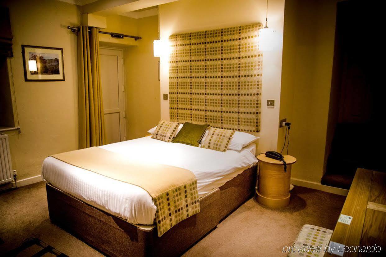 Gwesty'R Emlyn Hotel Newcastle Emlyn Esterno foto