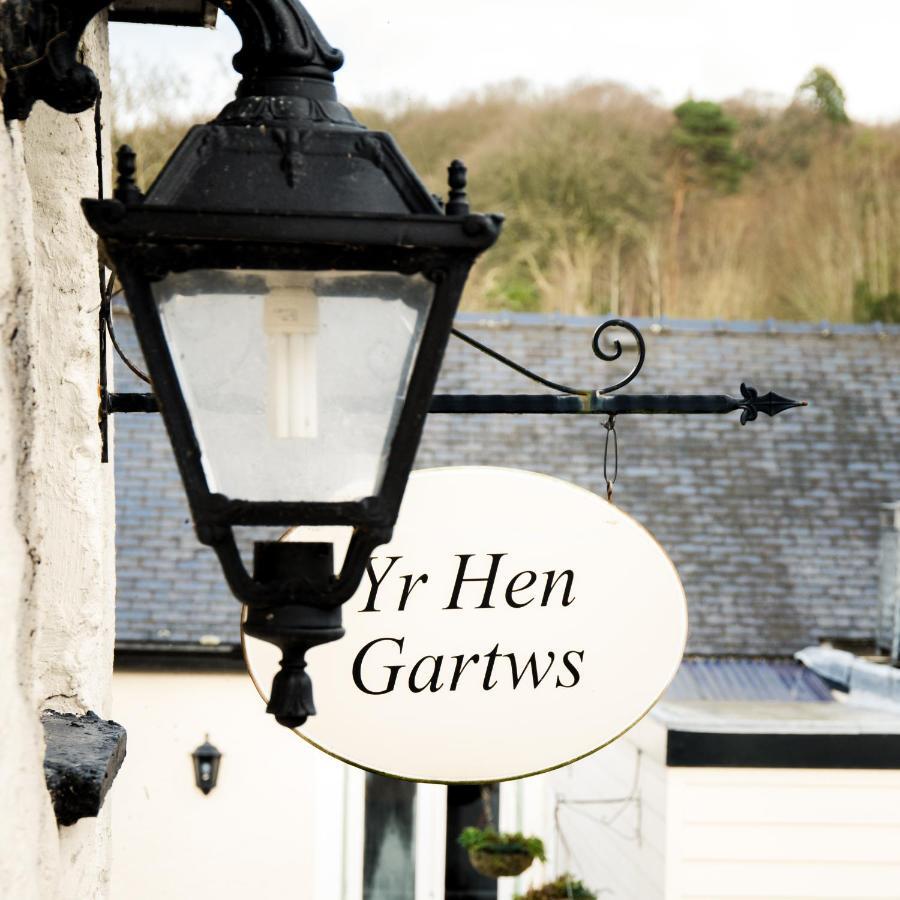 Gwesty'R Emlyn Hotel Newcastle Emlyn Esterno foto